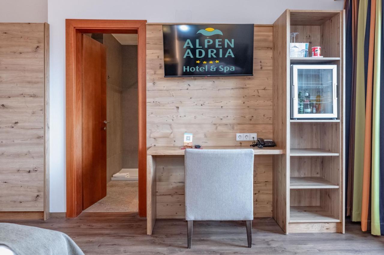 Alpen Adria Hotel & Spa 프레제거제 외부 사진