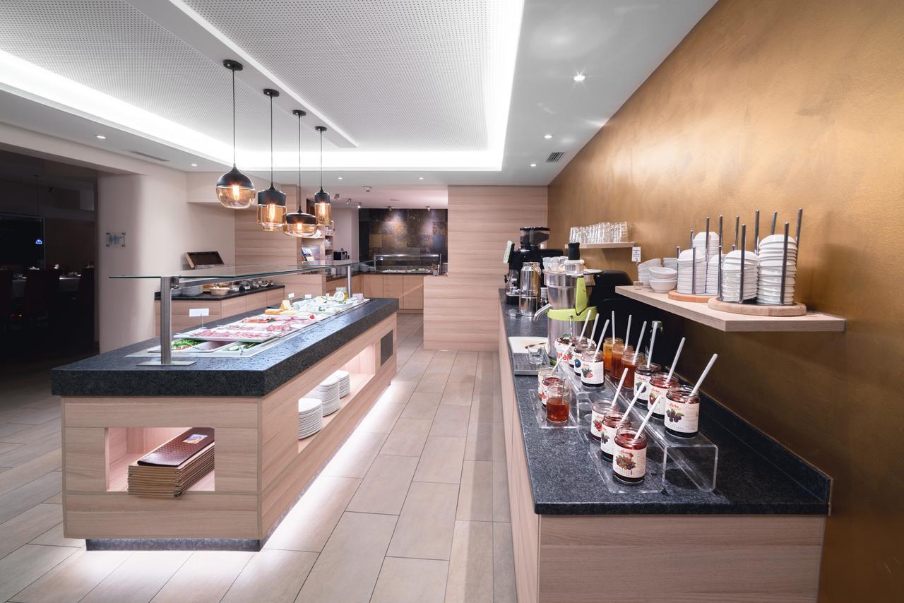 Alpen Adria Hotel & Spa 프레제거제 외부 사진